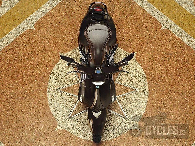 Vespa 946 (2026) 946 Horse akce 1/3 - fotka 20 z 20