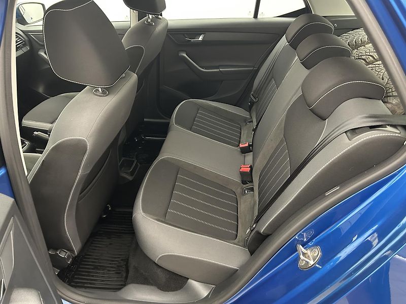 Škoda Fabia 1.0 TSI Style - fotka 8 z 25