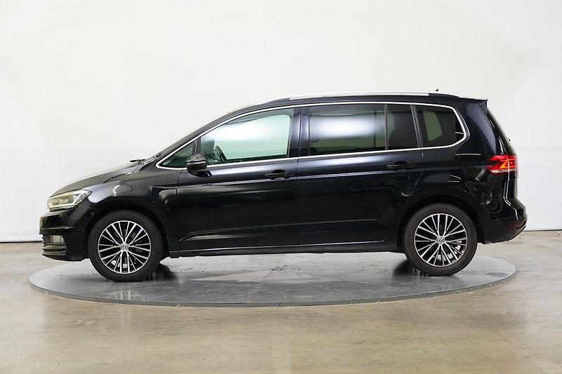 Volkswagen Touran - fotka 3 z 25