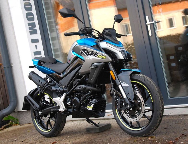 CFMOTO (2025) 125 NK - PŘEDVÁDĚCÍ STROJ, DPH - fotka 3 z 26