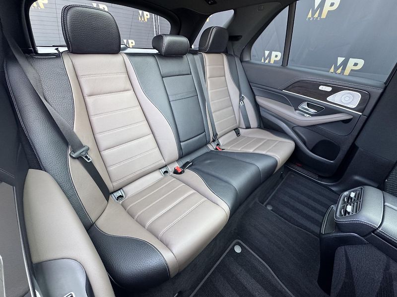 Mercedes-Benz GLE (2019) 400d 4M, AMG Line, 360°, DPH - fotka 17 z 47