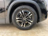 Mercedes-Benz GLA 180 LED Kamera Vyhř.Volant - náhled 4