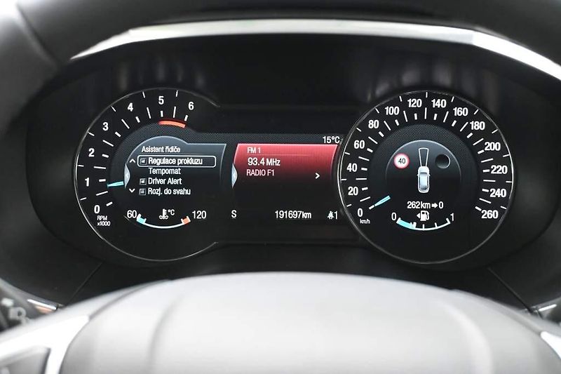 Ford S-MAX (2019) 2.0 VIGNALE LED ACC Tažné Masá - fotka 22 z 39