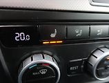 Volkswagen Sharan (2015) 2.0 TDI, 7 míst, Navi - náhled 27