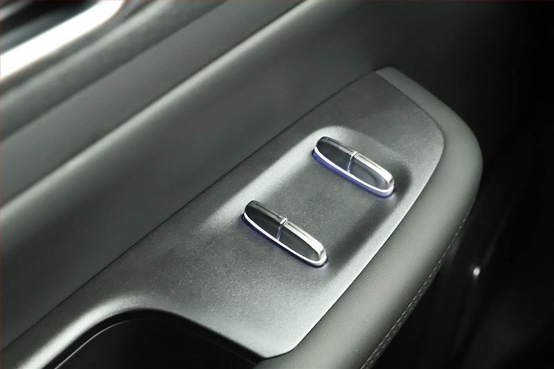 Jaecoo 7 (2026) 1.5 TGDI PHEV, 360° kamera - fotka 16 z 17
