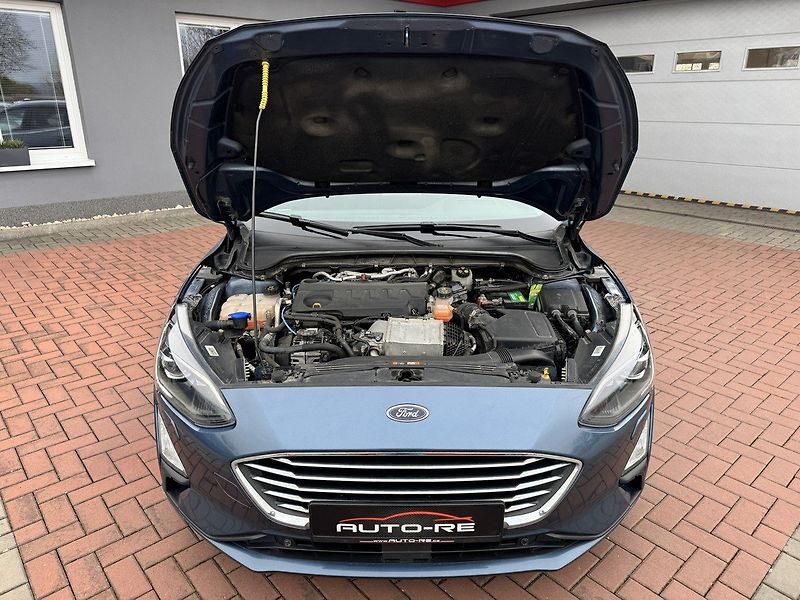 Ford Focus (2018) 2.0TDCi Titanium LED Kamera - fotka 32 z 49