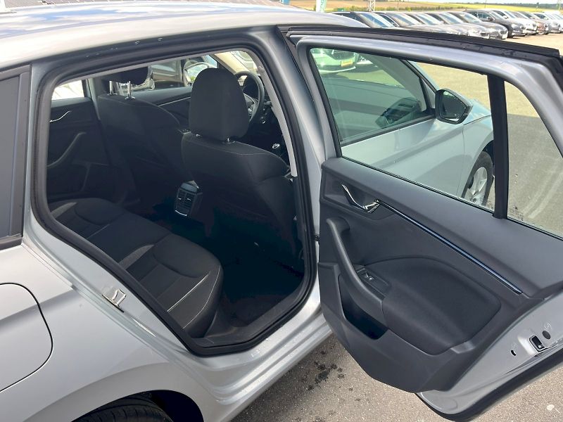 Škoda Scala (2025) SELEC TSI 85/1.0 M6F - fotka 13 z 28