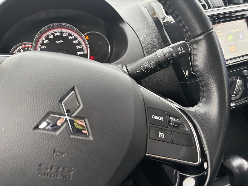 Mitsubishi Space Star 1,2 MIVEC AT - fotka 17 z 26