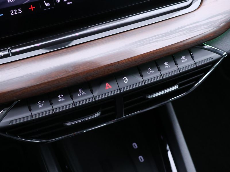 Škoda Octavia Scout 2,0 TDI 147kW 4x4 Tažné - fotka 24 z 32