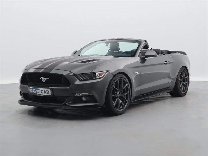 Ford Mustang GT 5,0 V8 534kW Kabriolet DPH - fotka 11 z 38