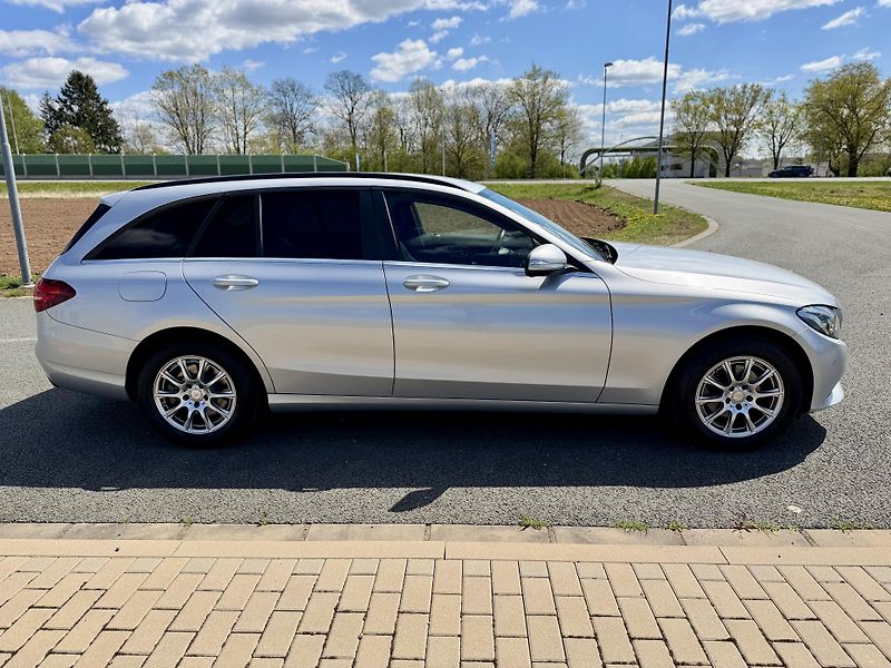 Mercedes-Benz Třídy C 200d FULL LED NAVIGACE 2X KOLA - fotka 6 z 43
