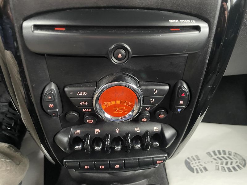 Mini Countryman 2.0SD 110PS COOPER D AUTOMAT!! - fotka 181 z 189