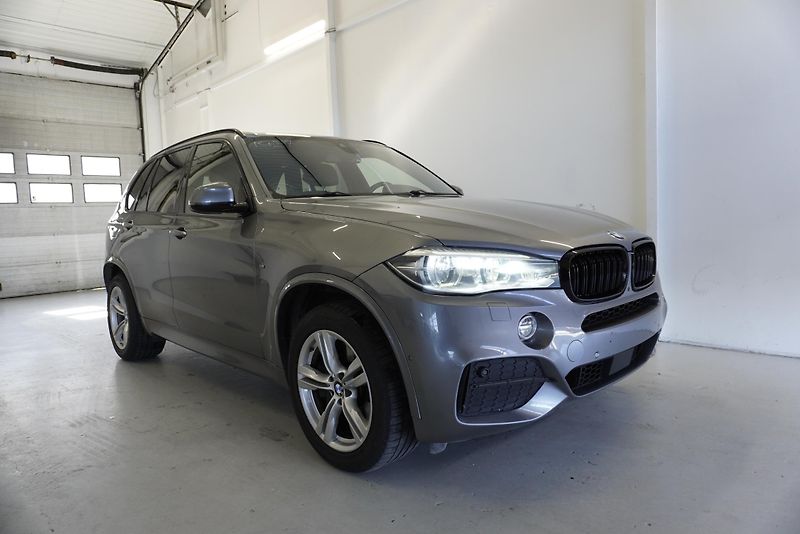 BMW X5 (2015) M50D SUV XDRIVE STEPTRONIC - fotka 3 z 42