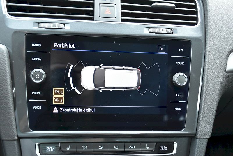 Volkswagen Golf (2020) MARATHON EDITION 1.5 TSI 96kW - fotka 19 z 33
