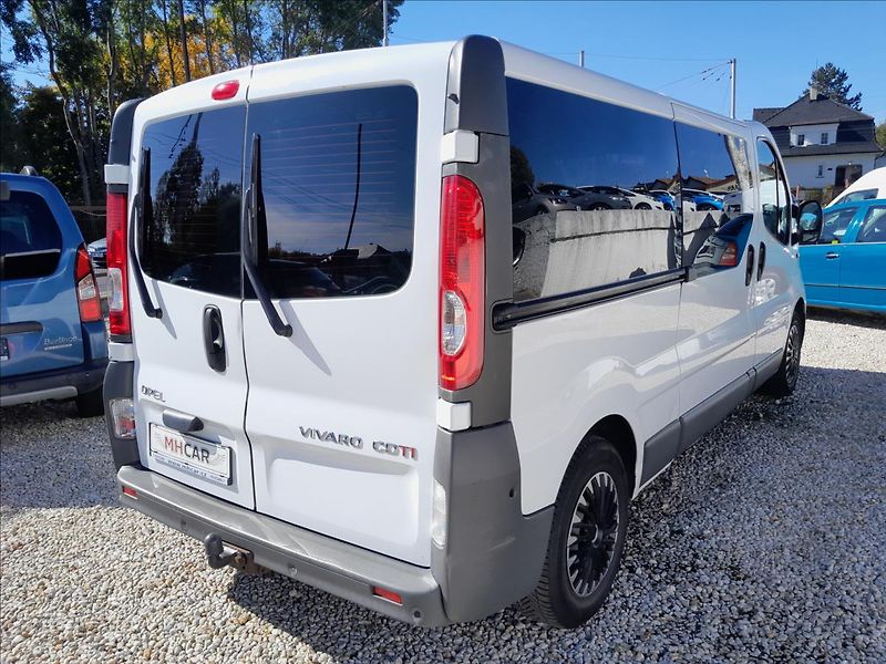 Opel Vivaro 2.0 CDTI  9.MÍST - fotka 7 z 44