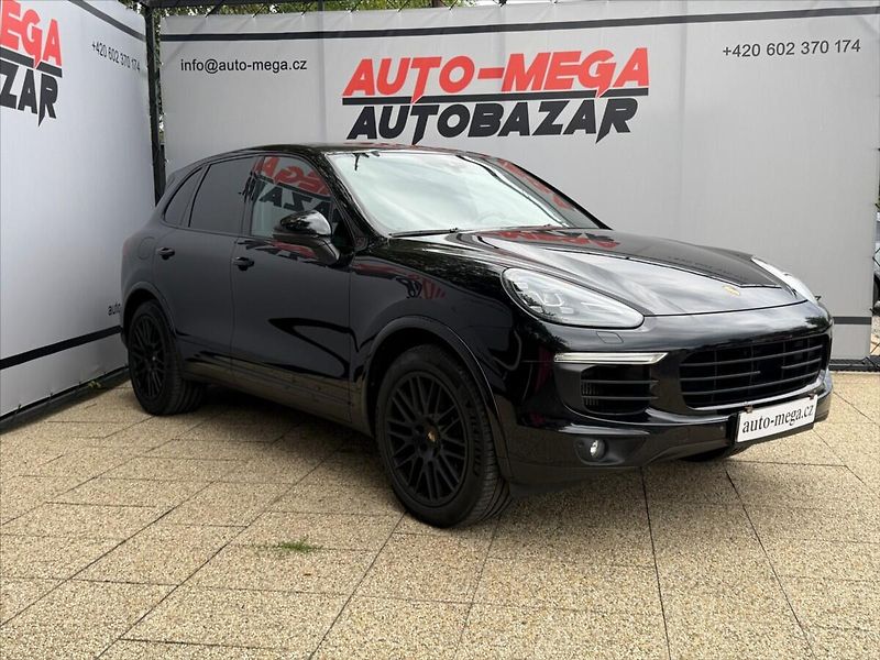 Porsche Cayenne 3,0 TDI  V6 193kW-FACELIFT!! - fotka 3 z 41