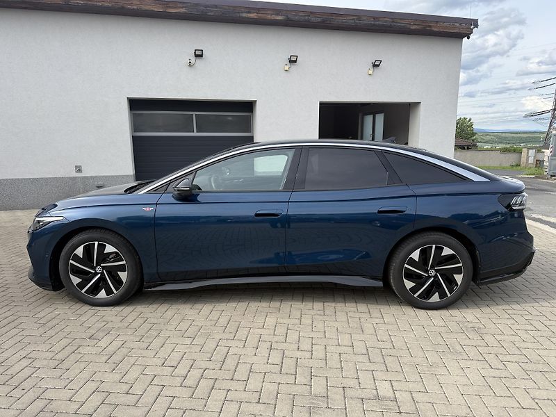 Volkswagen ID.7 (2024) - fotka 2 z 16