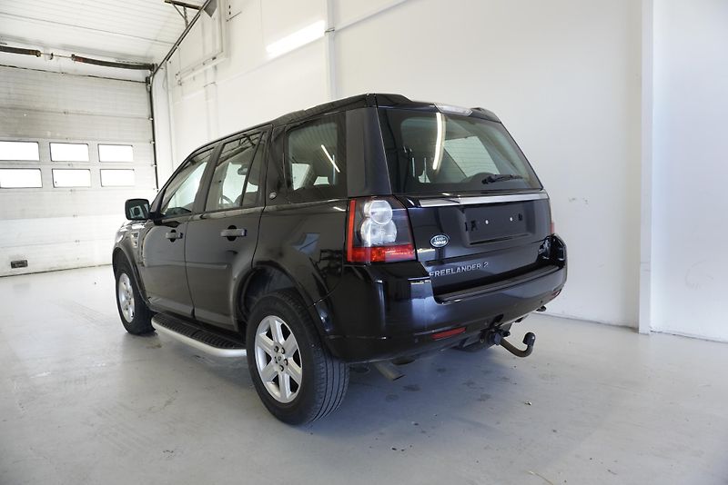 Land Rover Freelander (2012) 2,2T LEATHER ETC AUTOMAT - fotka 3 z 46