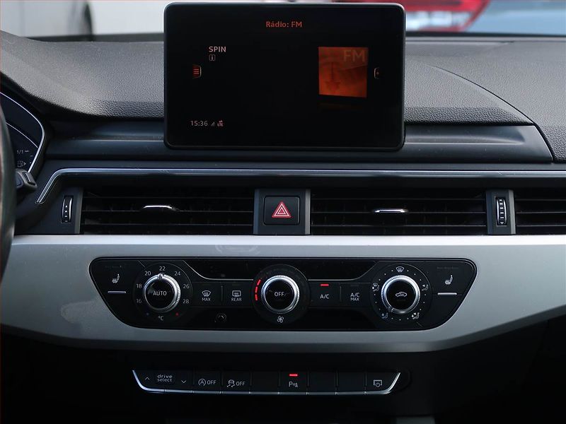 Audi A4 (2018) 2.0 TDI, Automat, Navi - fotka 12 z 16