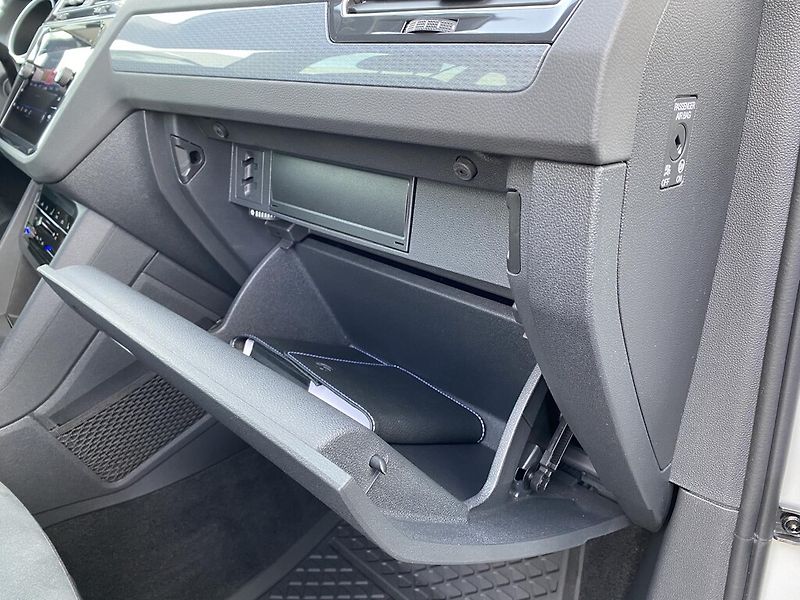 Volkswagen Tiguan 2,0 TDI 110 kW DSG Life - fotka 25 z 28