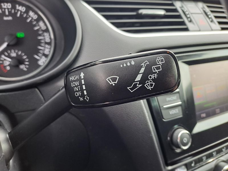 Škoda Octavia (2014) 1.6 TDi DSG PĚKNÝ STAV - fotka 25 z 33