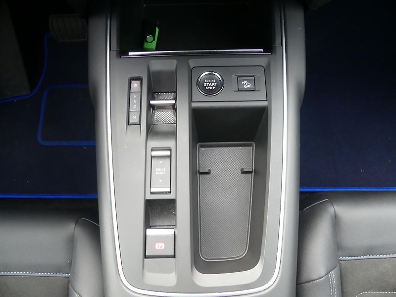 Citroën C5 Aircross (2024) 1,5 BlueHDi 130 EAT8 SHINE - fotka 16 z 22