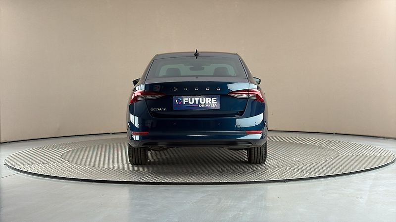 Škoda Octavia 2.0 TDI DSG Style - fotka 5 z 29