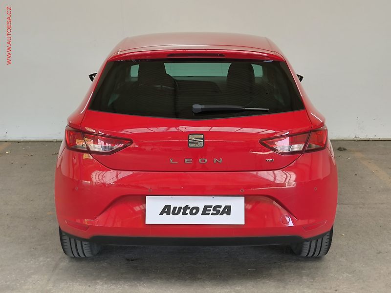 Seat Leon (2014) 1.6TDi, AC, park.čidla - fotka 5 z 17