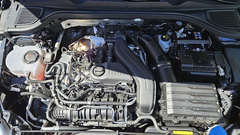 Volkswagen Golf Variant (2025) 1.5 eTSI 85kW Life DSG7 - fotka 32 z 34