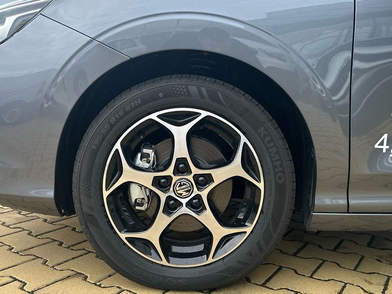 MG MG3 (2025) EXCLUSIVE 1.5 HEV Hybrid+ - fotka 19 z 19
