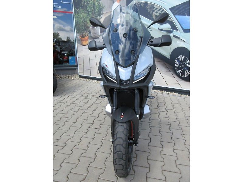 Aprilia (2026) SR GT 400 - fotka 4 z 14