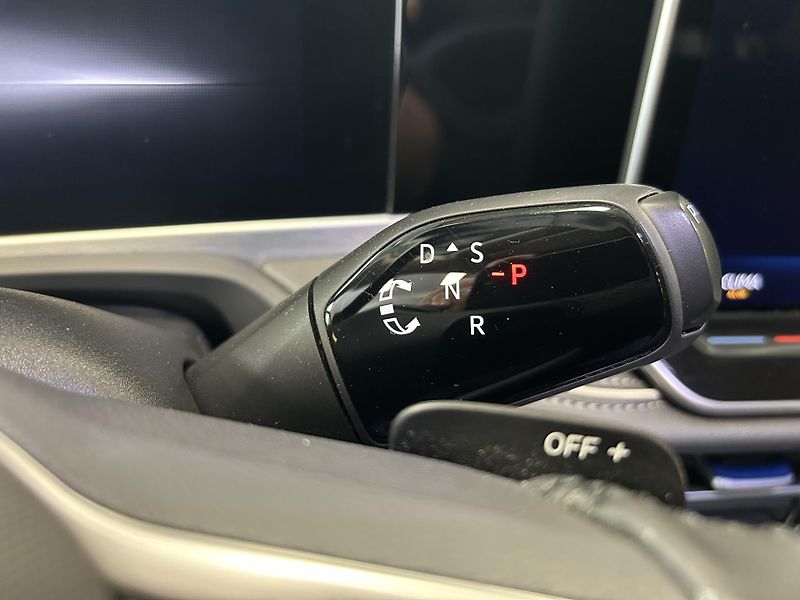 Volkswagen Passat (2025) 2.0TDi DSG ELEGANCE REZERVACE - fotka 10 z 36