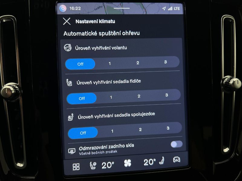 Volvo XC40 RECHARGE CORE AUT - fotka 29 z 46