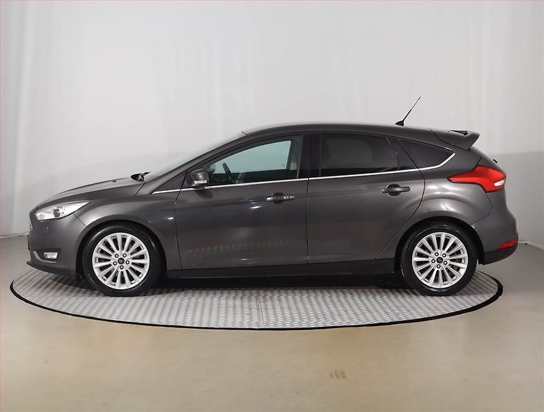 Ford Focus (2016) 2.0 TDCi, Eko.zaplacen - fotka 3 z 23