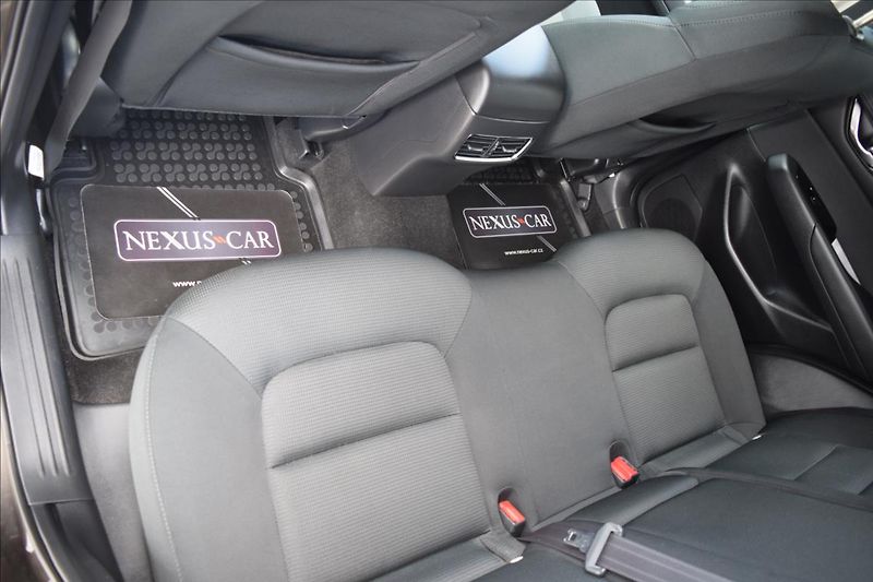 Mazda CX-5 2,2 d 110KW AUTOMAT TAŽNÉ ALU - fotka 19 z 50