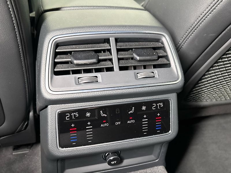 Audi A6 Sedan - fotka 22 z 30