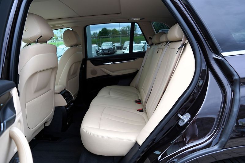 BMW X5 40e xDrive/iPerformance/315 PS - fotka 36 z 49