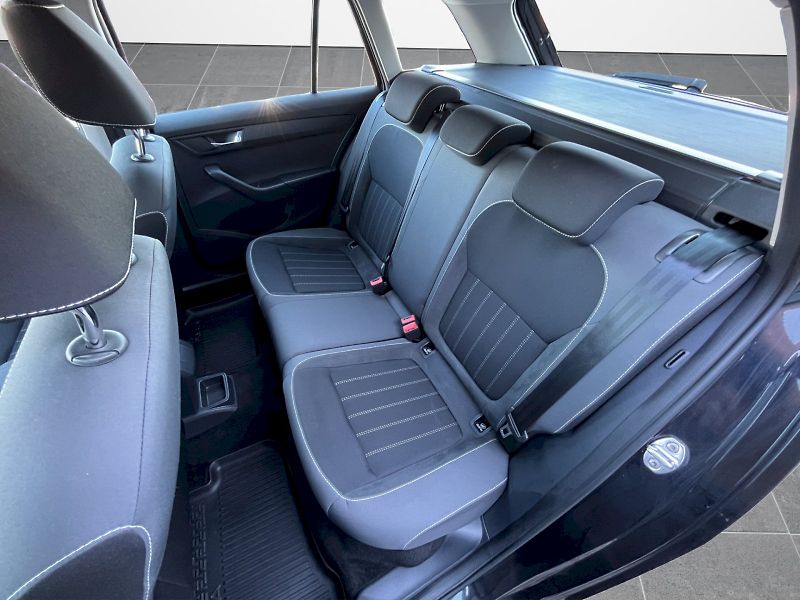 Škoda Fabia (2021) 1.0 TSI 70kW Style Plus combi - fotka 21 z 30