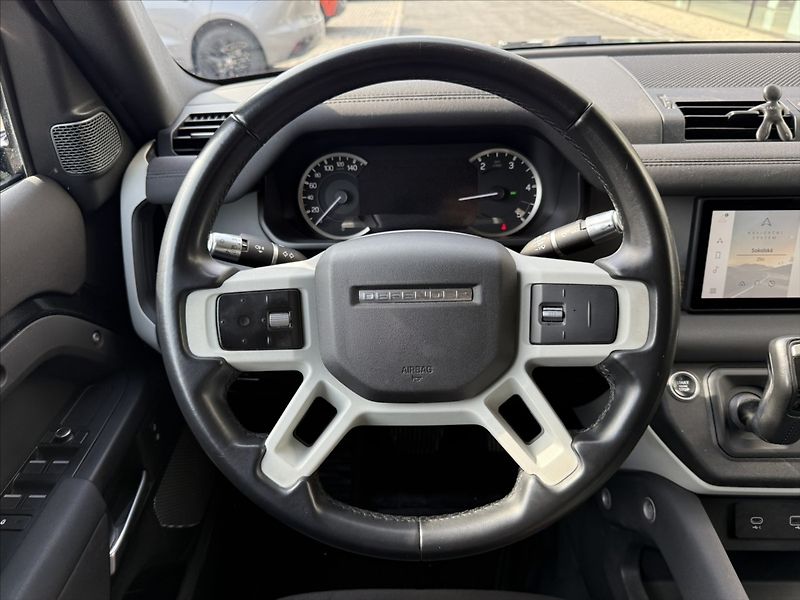 Land Rover Defender 2,0 110 S D200 - fotka 17 z 20