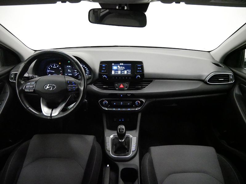Hyundai i30 - fotka 6 z 6