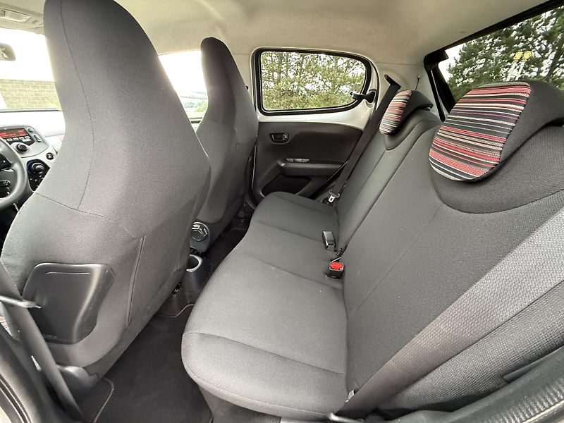 Citroën C1 (2017) 1.2 5dv.   40tkm ! - fotka 7 z 11