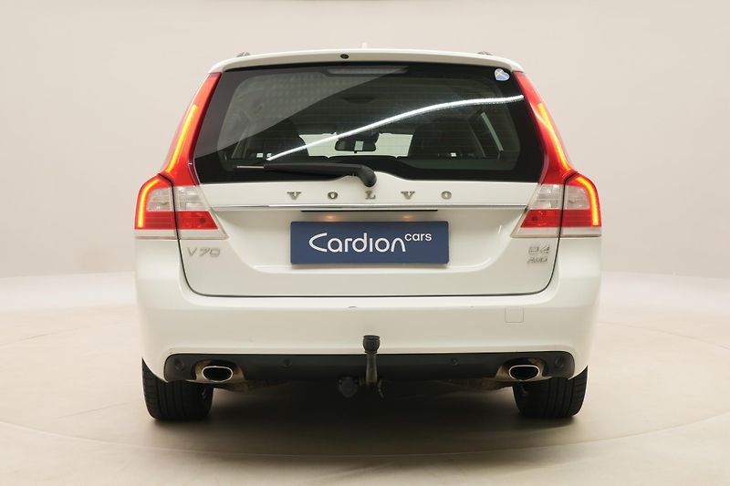 Volvo V70 D4 AWD MOMENTUM REZERVACE - fotka 11 z 46