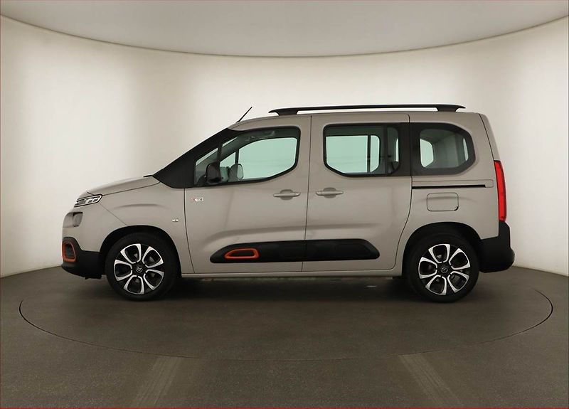 Citroën Berlingo (2020) XTR 1.5 BlueHDi, 5Míst, ČR - fotka 3 z 14