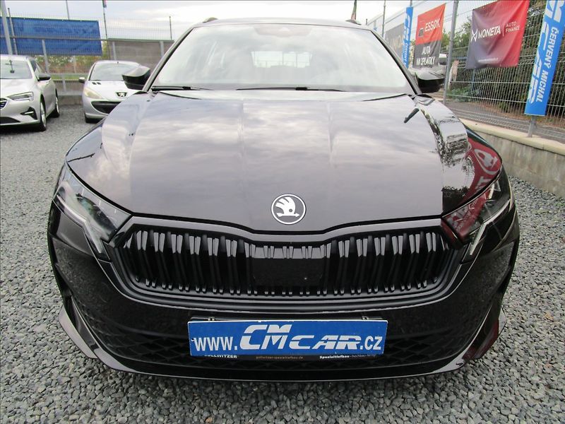 Škoda Octavia Combi 2.0TDi DSG Selection - fotka 2 z 59