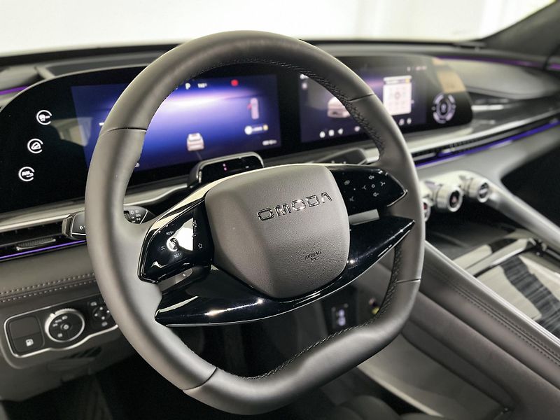 Omoda 9 PHEV (2026) PREMIUM - fotka 25 z 34