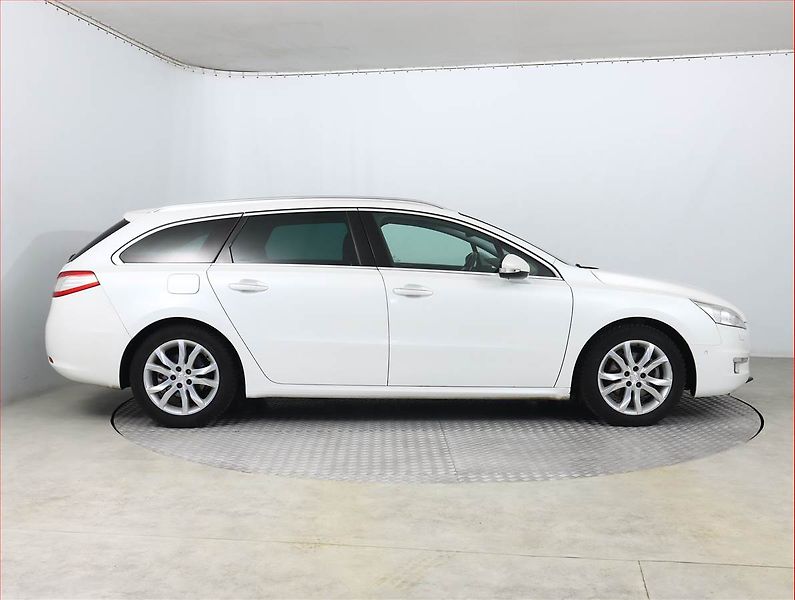 Peugeot 508 (2013) 2.0 HDi, Serv.kniha, Navi - fotka 6 z 19