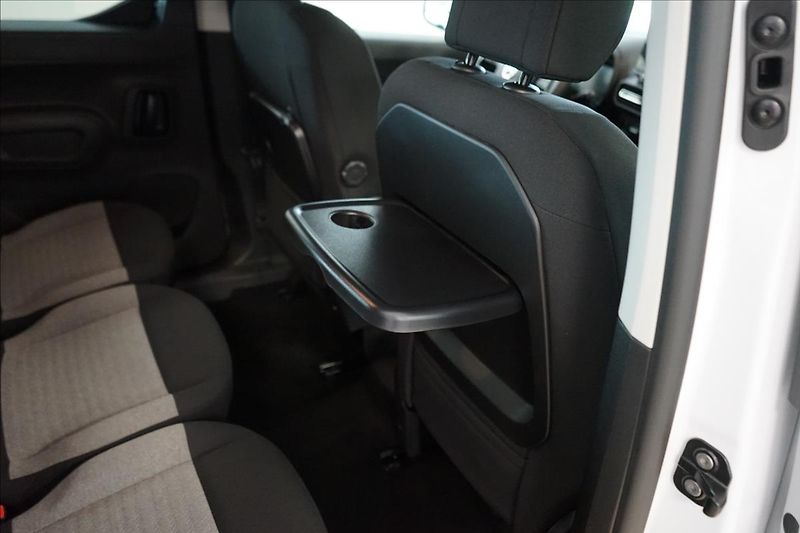 Citroën Berlingo (2026) 1,5 Diesel 130k Manual MAX - fotka 18 z 19
