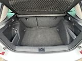 Škoda Kamiq (2024) SELEC TSI 85/1.0 M6F - náhled 32