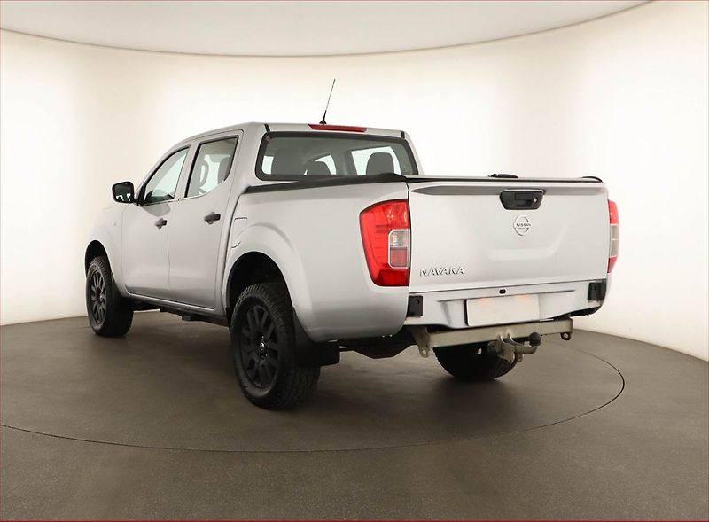 Nissan Navara (2021) 2.3 dCi, ČR - fotka 4 z 17