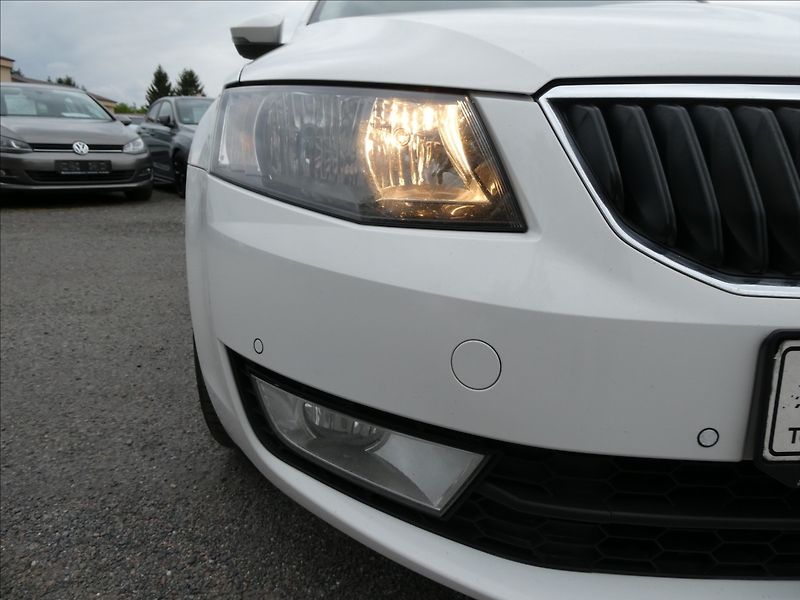 Škoda Octavia 2,0 TDi110kW ELEGANCE,ČR,ZÁVĚS - fotka 5 z 45